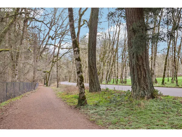 $845,000 | 3821 Northwest 74th Avenue, Camas, WA 98607