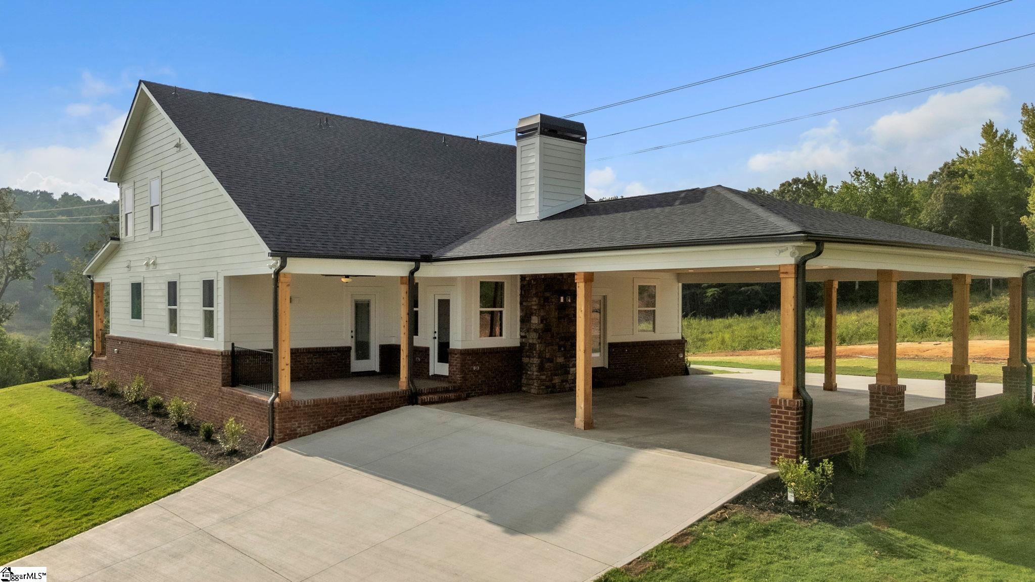 452 North Glassy Mountain Road Landrum, SC 29356 - Photo 16 of 46