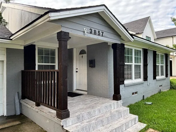 $2,600 | 3857 Gaspar Drive, Dallas, TX 75220