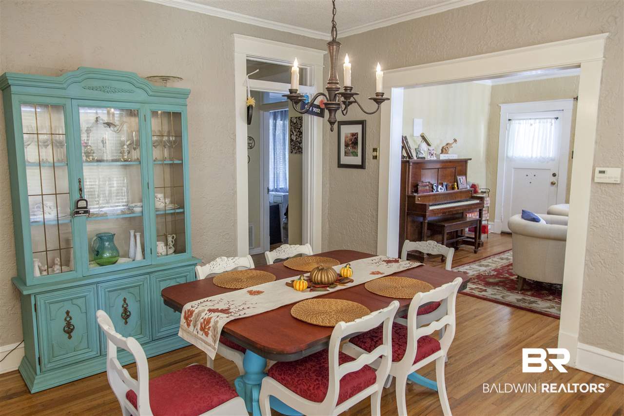 59 Westreetwood Street Mobile, AL 36606 - Photo 11 of 48 Staged Dining Room