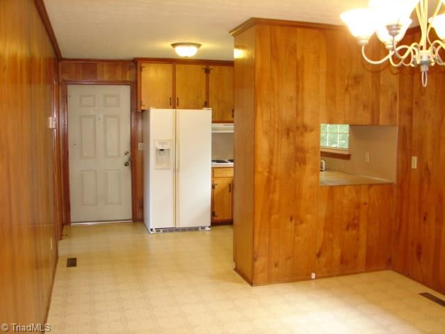 1764 Pineview Road Randleman, NC 27317 - Photo 10 of 30 Gallery Image 10