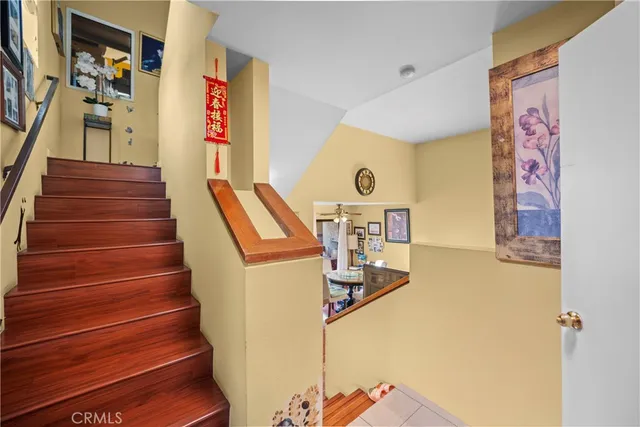 a view of entryway and hall