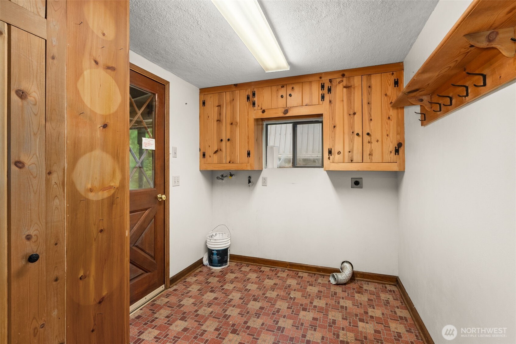 17 Mc Kinney Road Raymond, WA 98577 - Photo 20 of 38 Gallery Image 20