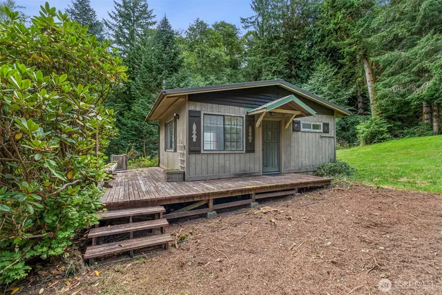 $675,000 | 17 Mc Kinney Road, Raymond, WA 98577