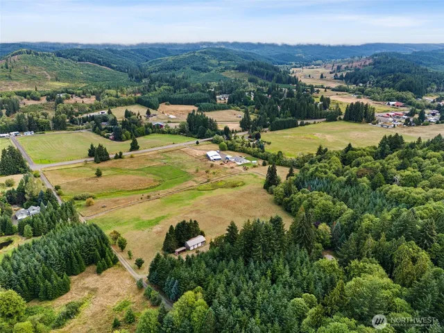 $675,000 | 17 Mc Kinney Road, Raymond, WA 98577