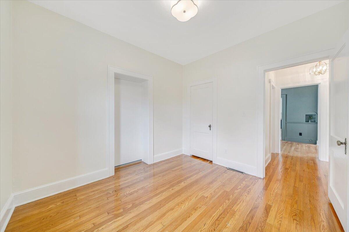 3116 Spring Road Southwest Roanoke, VA 24015 - Photo 23 of 39 31-MIB05538-R5