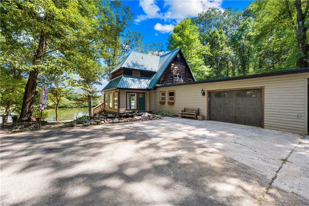 7117 Mayberry Mill Road Hamptonville, NC 27020 - Photo 18 of 30