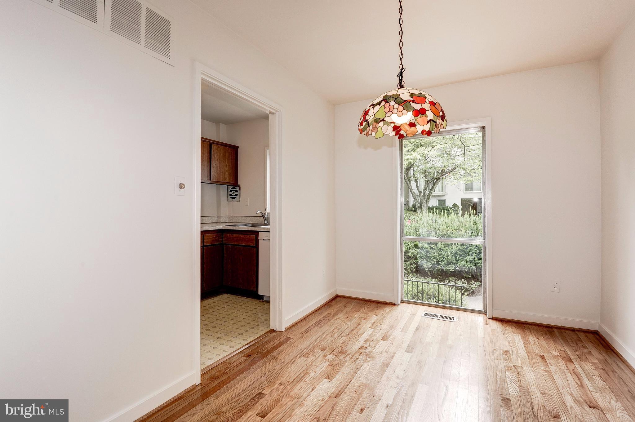11430 Waterview Cluster Reston, VA 20190 - Photo 11 of 30 Dining Room