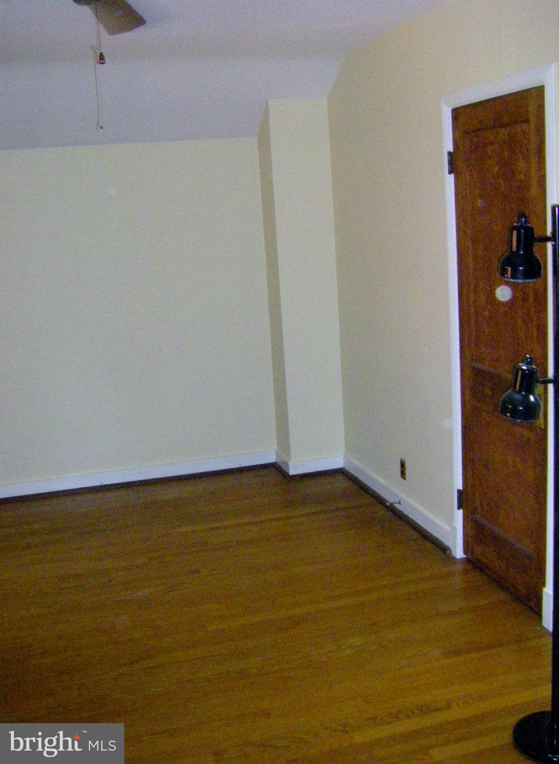 6604 Rannoch Drive Baltimore, MD 21228 - Photo 17 of 27 Bedroom Master