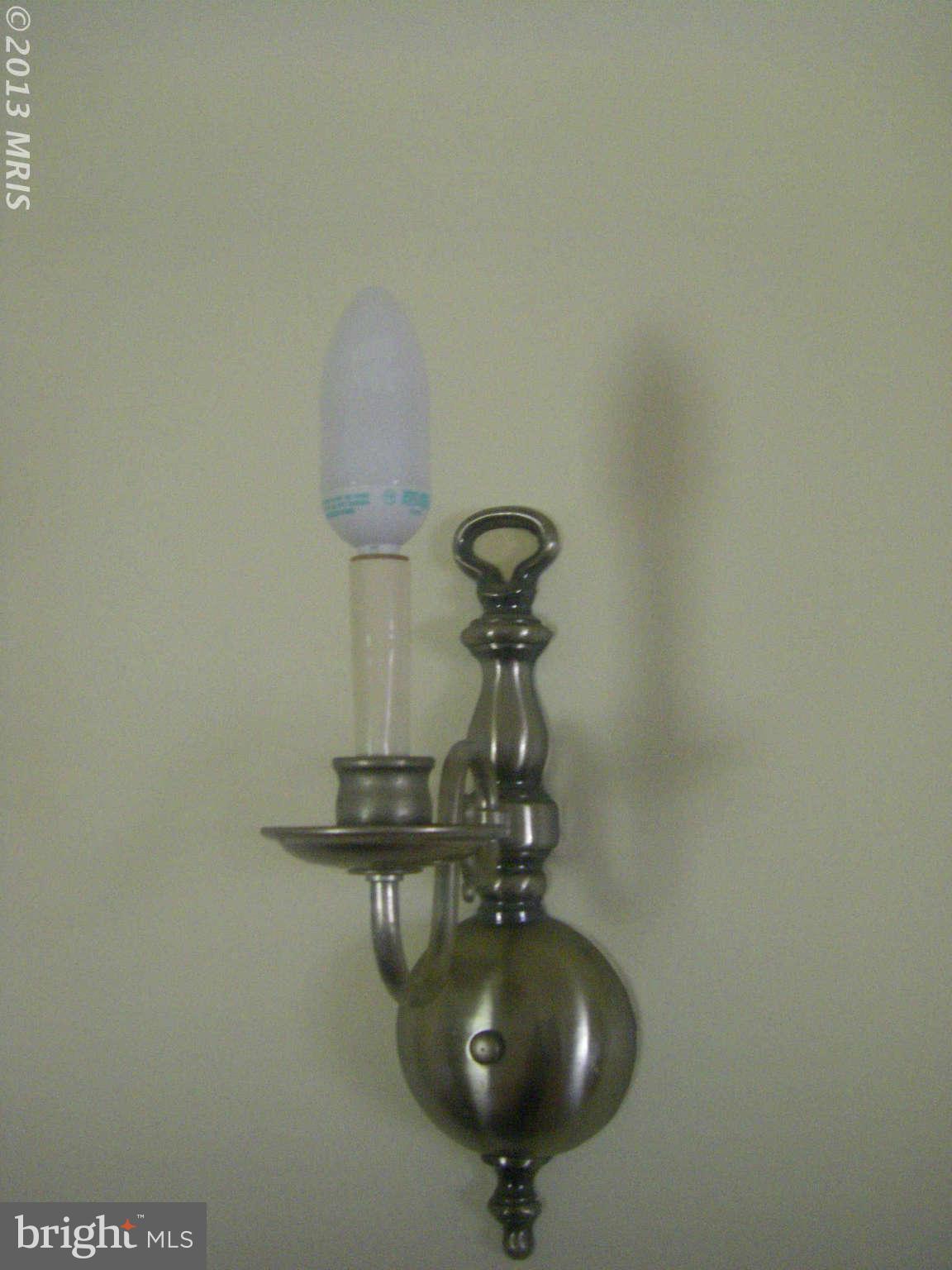6604 Rannoch Drive Baltimore, MD 21228 - Photo 6 of 27 Interior (General)