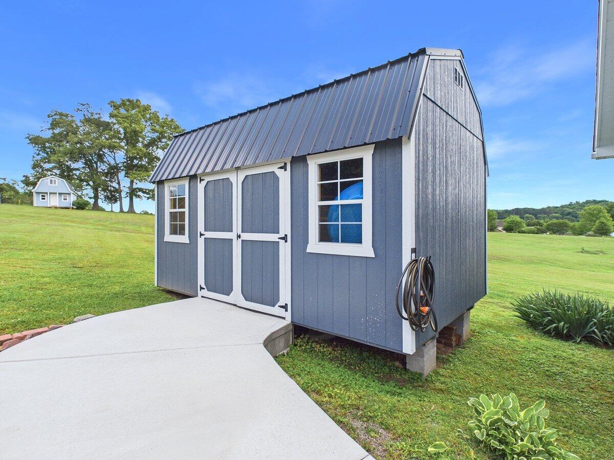 128 County Road 101 Riceville, TN 37370 - Photo 11 of 63 128 CR 101 (23)