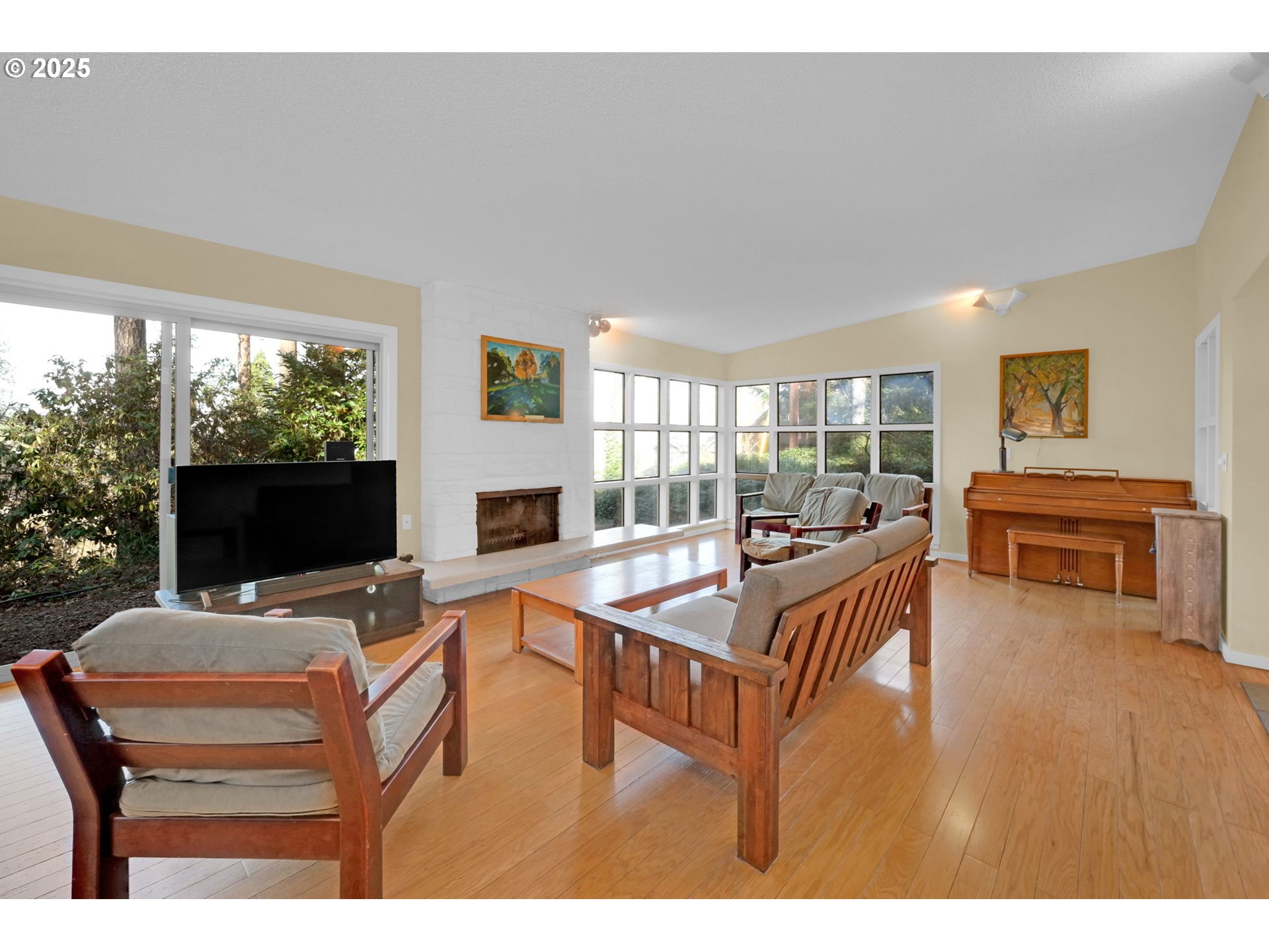 3050 Olive Street Eugene, OR 97405 - Photo 8 of 43