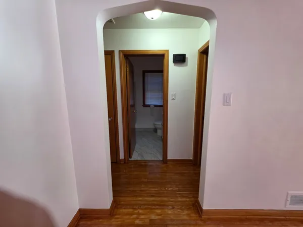 $2,200 | 3804 South Harvey Avenue, Unit 1, Berwyn, IL 60402