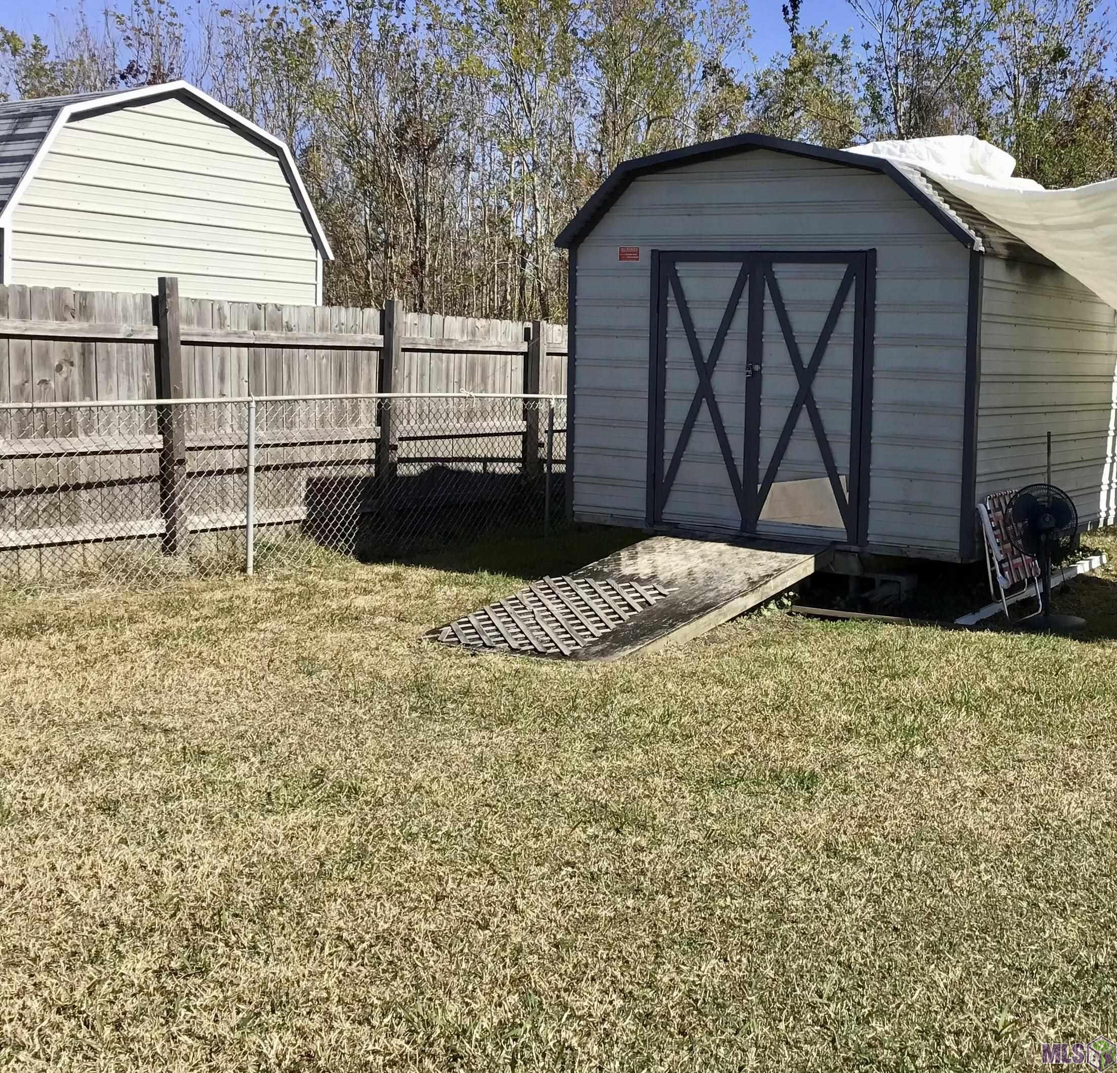 2811 Savanne Road Houma, LA 70360 - Photo 3 of 14 Gallery Image 3