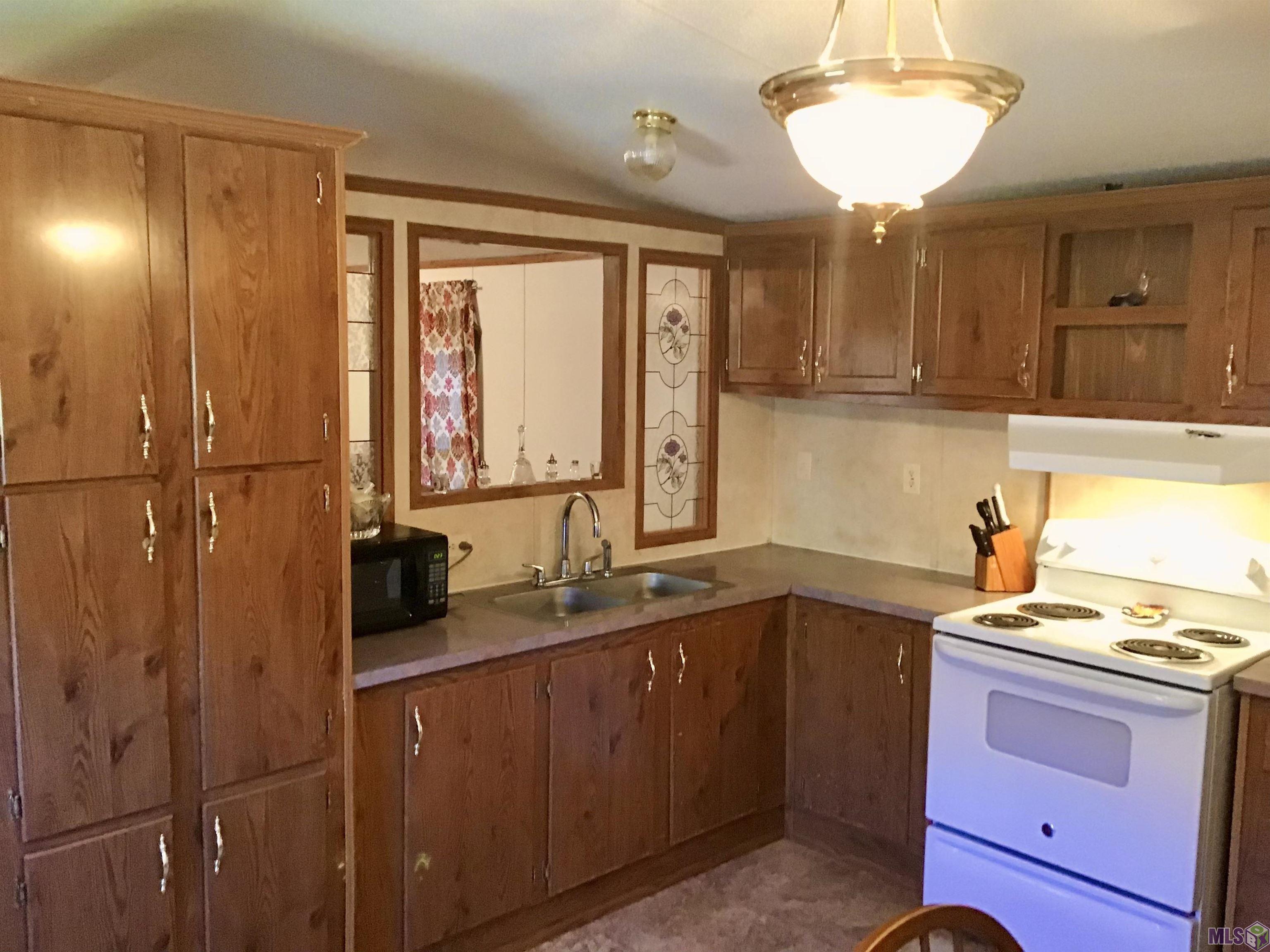2811 Savanne Road Houma, LA 70360 - Photo 5 of 14 Gallery Image 5