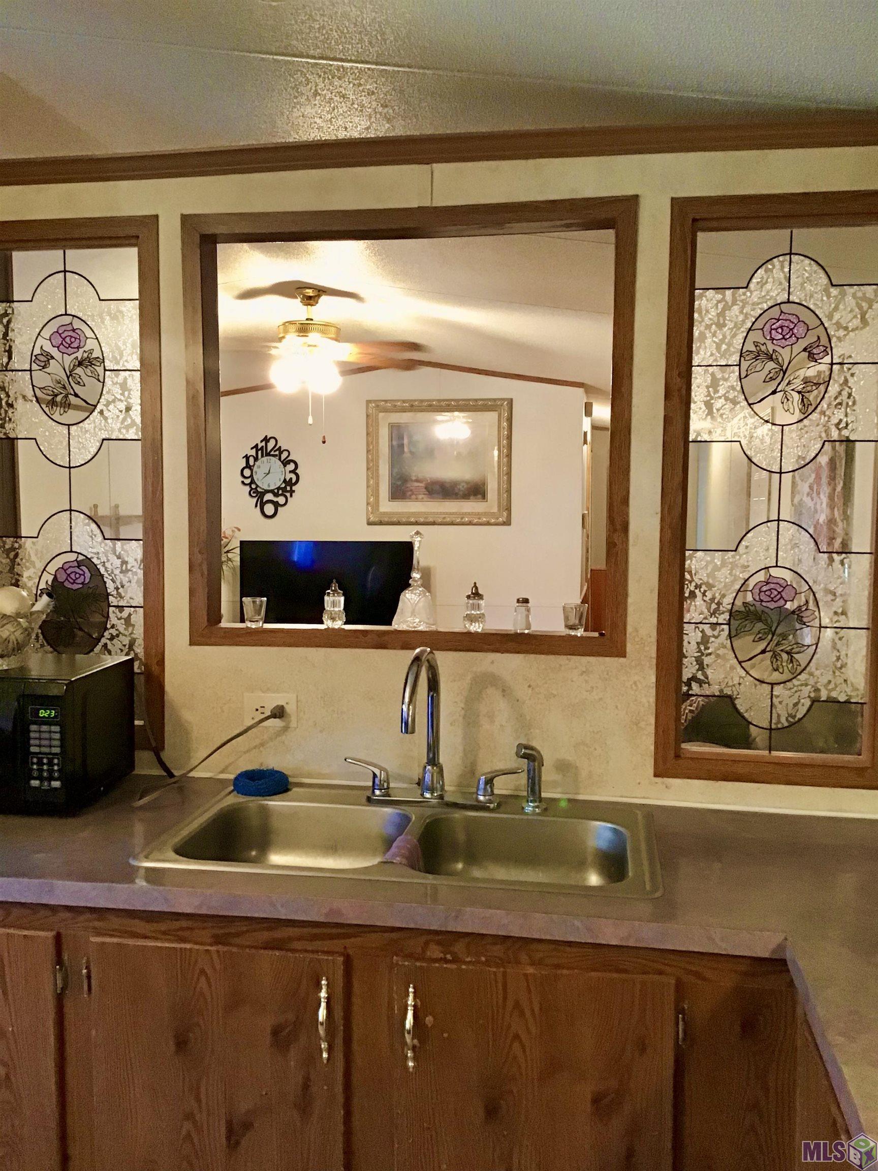 2811 Savanne Road Houma, LA 70360 - Photo 6 of 14 Gallery Image 6