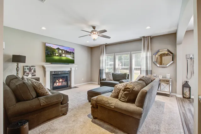 $585,000 | 1969 Wild Indigo Way, Hanahan, SC 29410