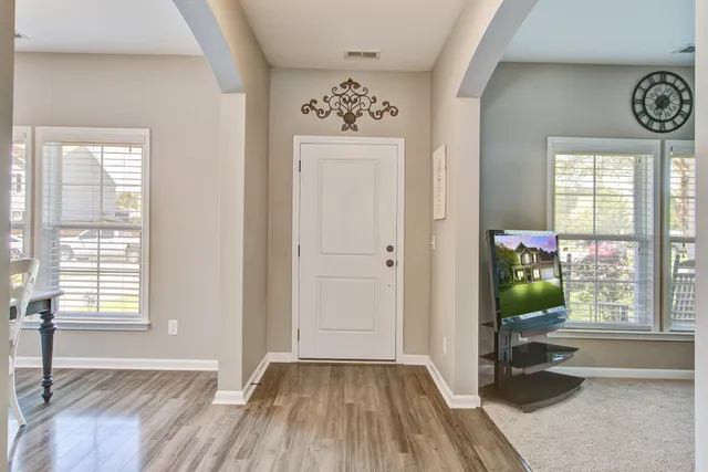 $585,000 | 1969 Wild Indigo Way, Hanahan, SC 29410