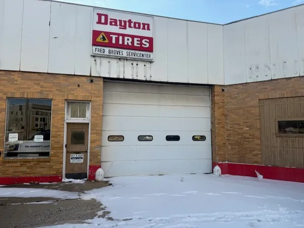 a view of a entrance to room