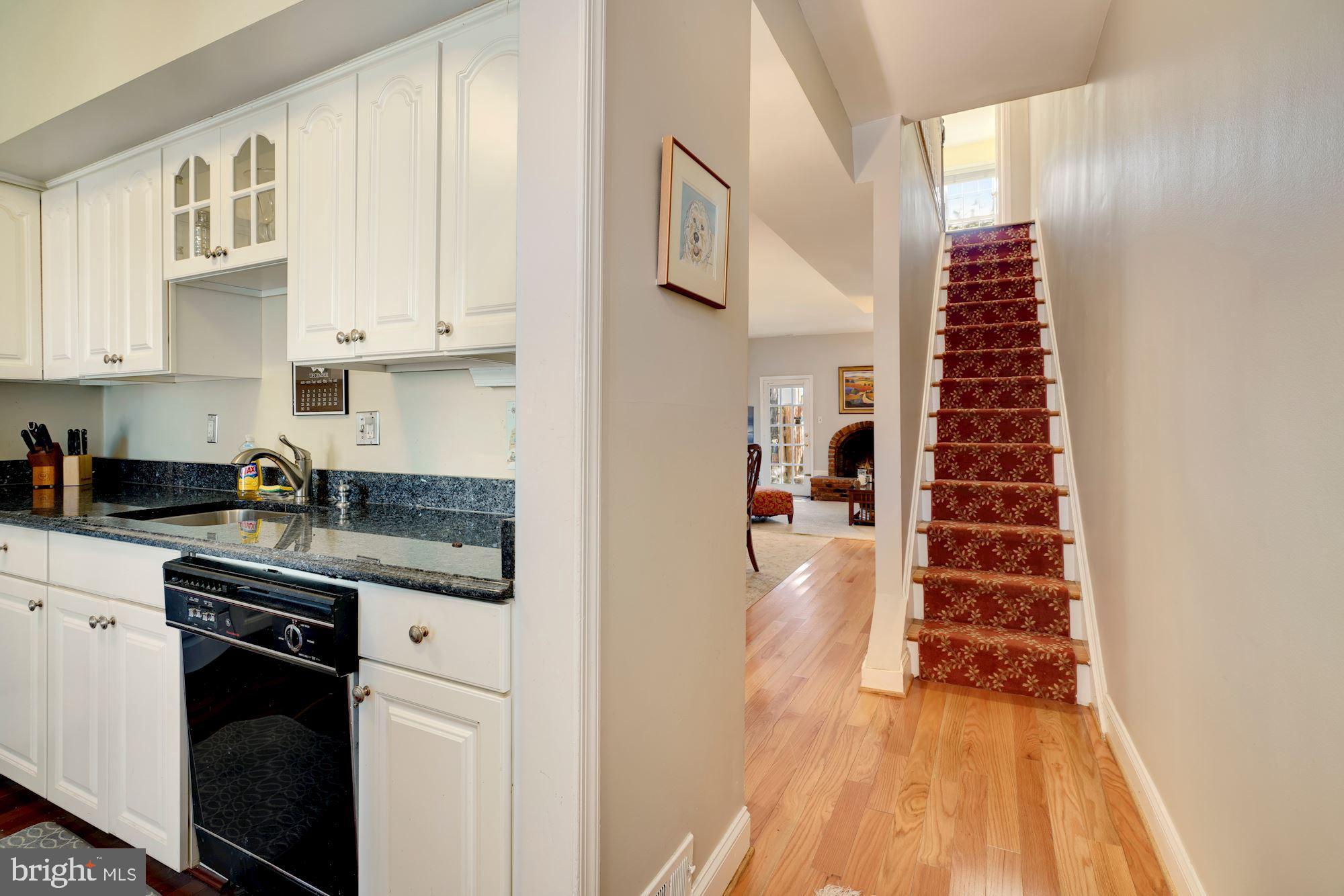 413 D Street Northeast Washington, DC 20002 - Photo 3 of 21 Gallery Image 3