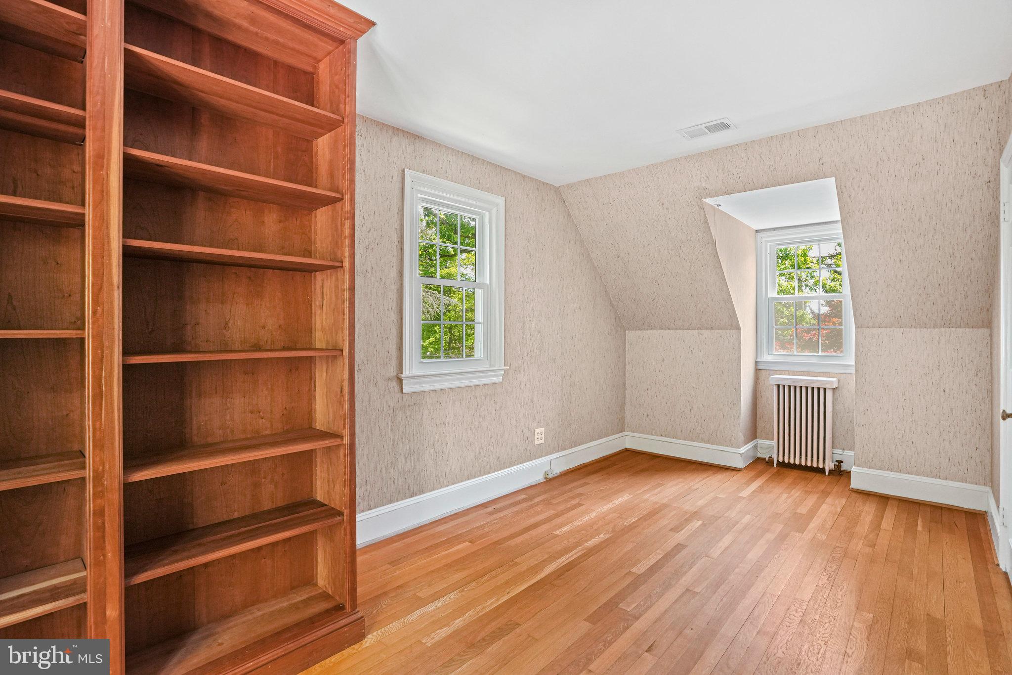 6900 Wake Forest Drive College Park, MD 20740 - Photo 28 of 50 Office / den / bedroom through primary bedroom