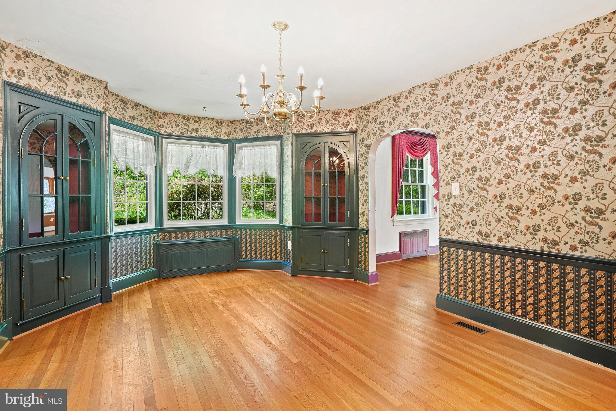6900 Wake Forest Drive College Park, MD 20740 - Photo 9 of 50 Spacious dining room with beautiful built ins