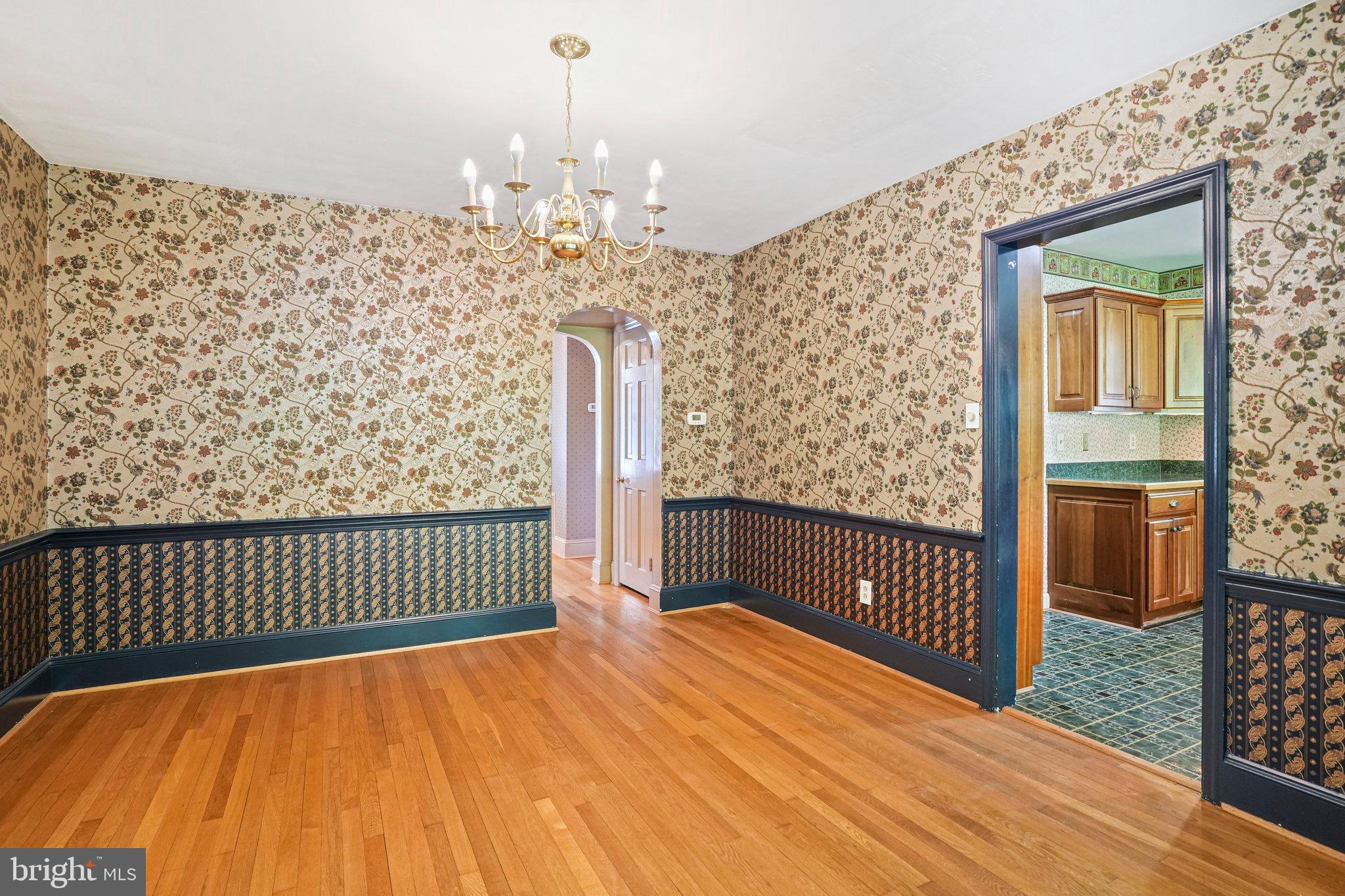 6900 Wake Forest Drive College Park, MD 20740 - Photo 10 of 50 Spacious dining room