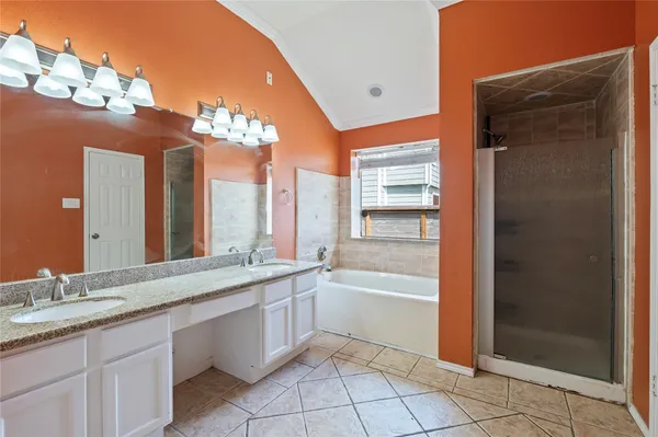 $2,200 | 4427 Ireland Lane, Pasadena, TX 77505