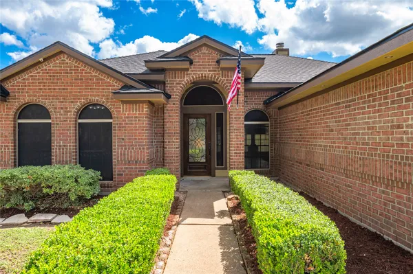 $2,200 | 4427 Ireland Lane, Pasadena, TX 77505