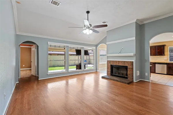 $2,200 | 4427 Ireland Lane, Pasadena, TX 77505