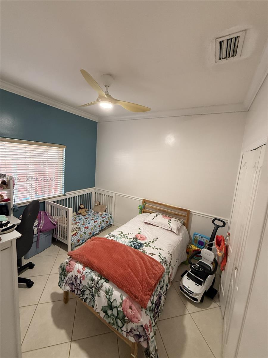 18133 Southwest 144th Place Miami, FL 33177 - Photo 7 of 20