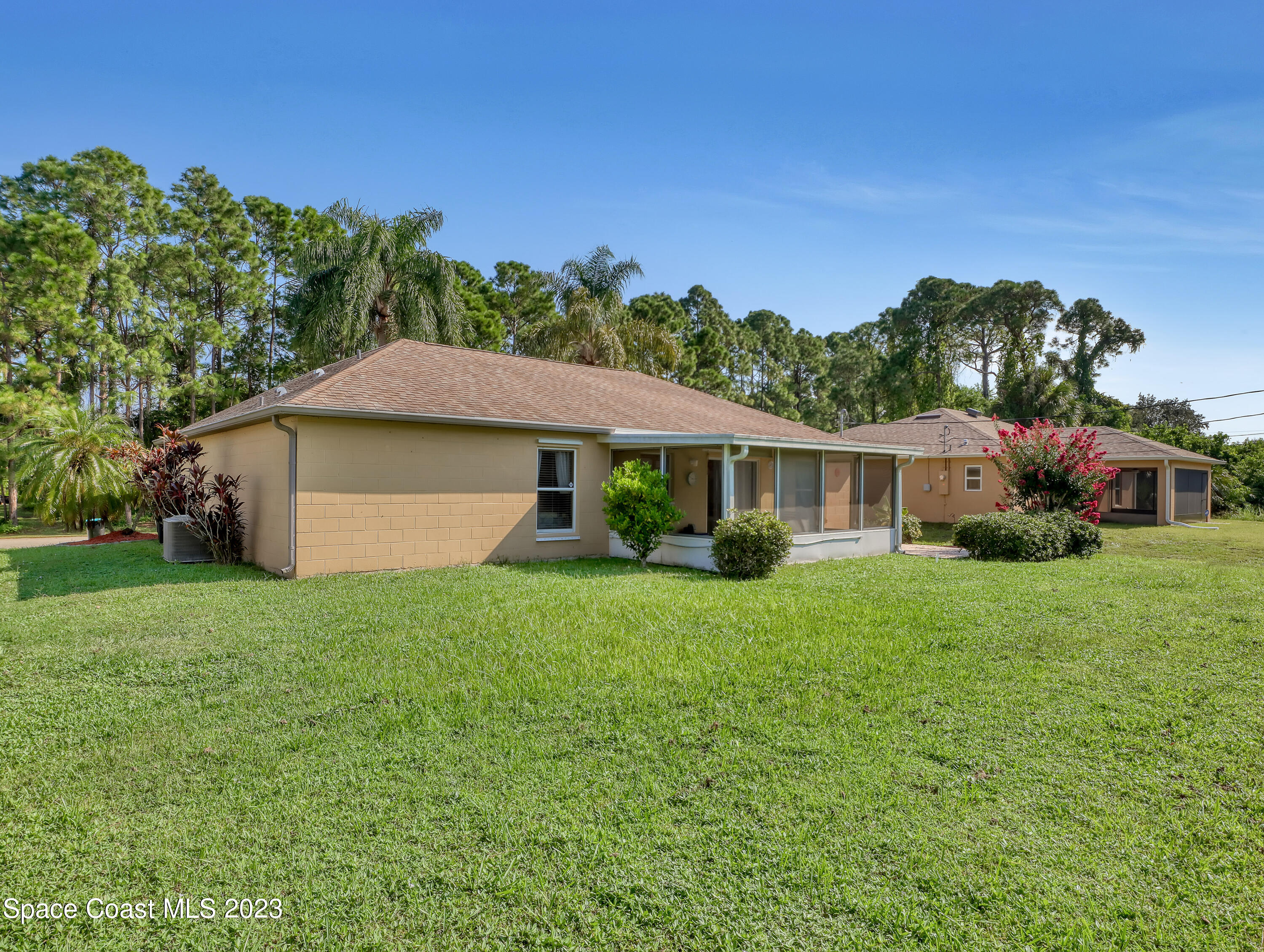 1328 Danforth Street Southwest Palm Bay, FL 32908 - Photo 27 of 28 1328 Danforth (29)