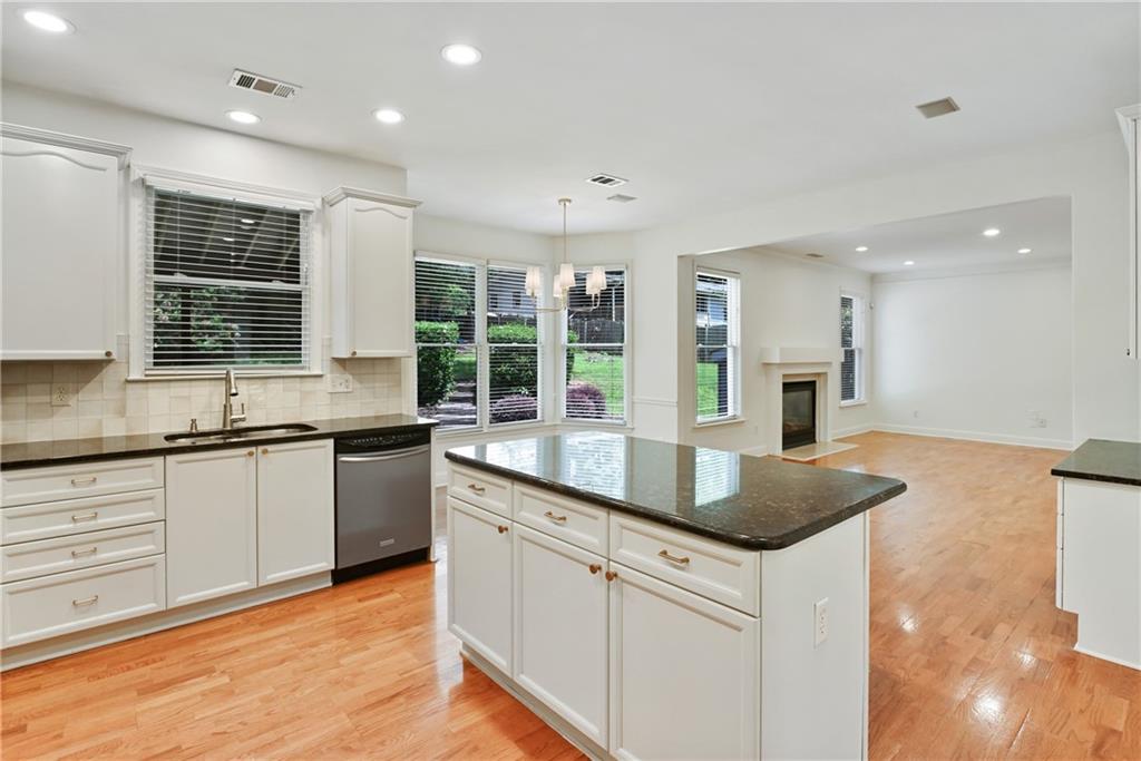1643 Reserve Circle Decatur, GA 30033 - Photo 24 of 62