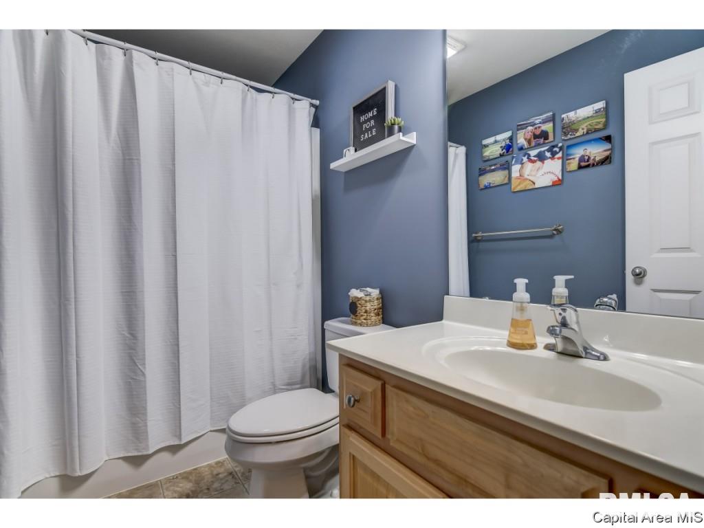 458 Chris Drive Springfield, IL 62711 - Photo 15 of 25 Gallery Image 15