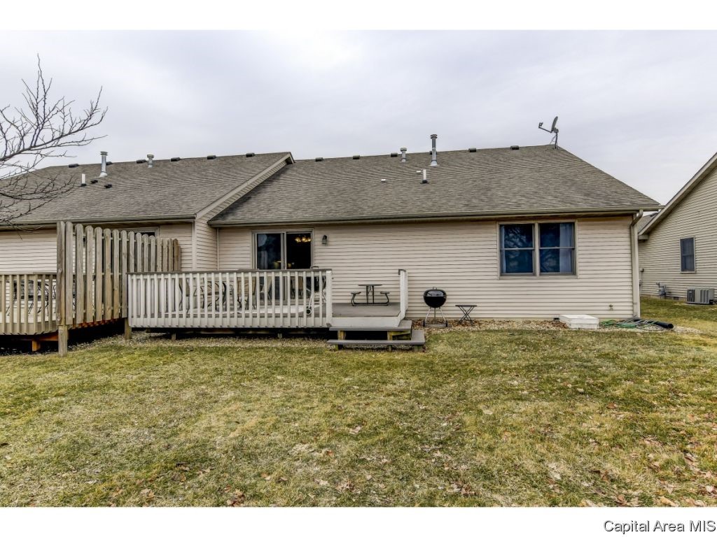 458 Chris Drive Springfield, IL 62711 - Photo 25 of 25 Gallery Image 25