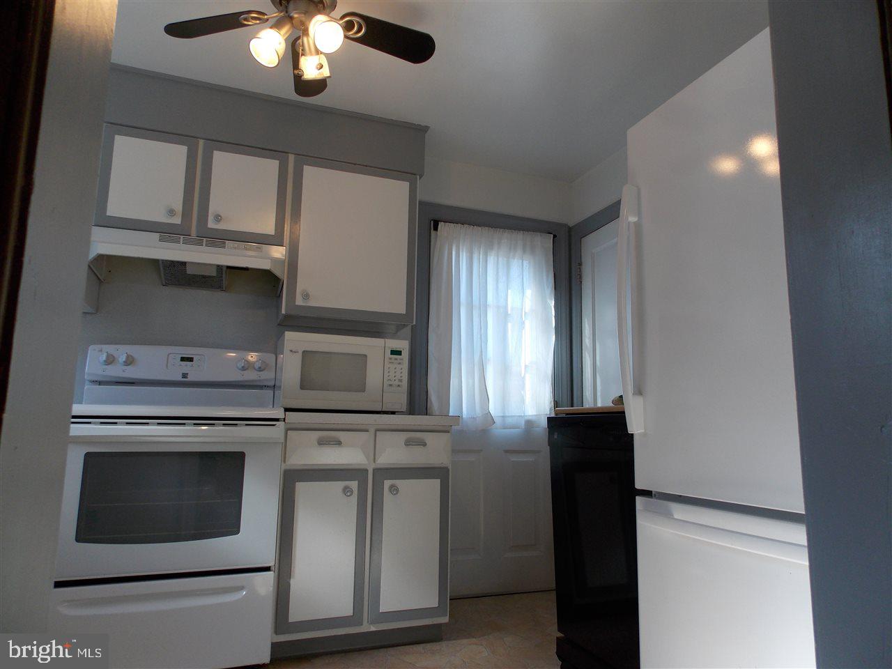 513 Hillcrest Road York, PA 17403 - Photo 14 of 18 Gallery Image 14