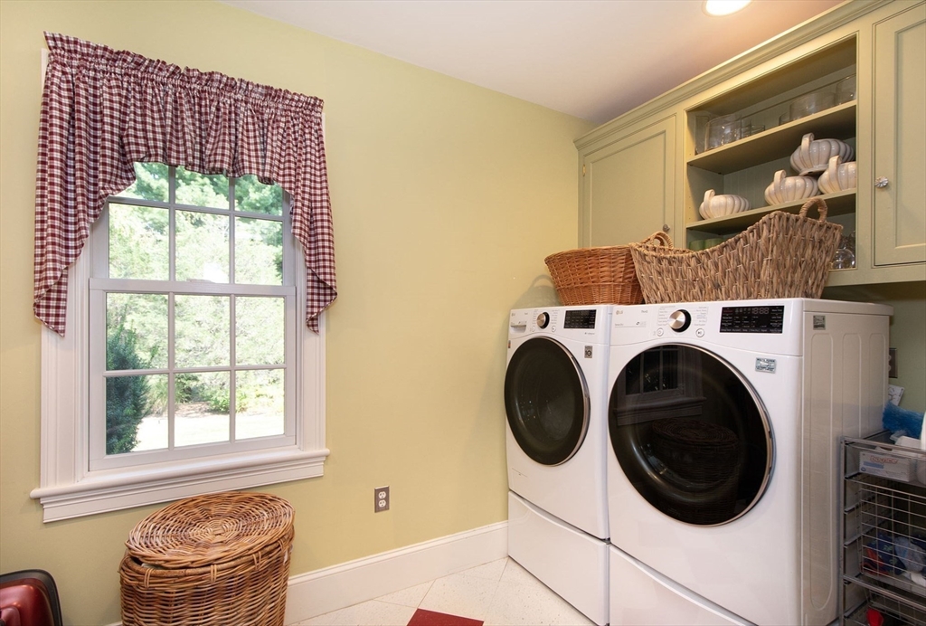 134 Judge Cushing Road Scituate, MA 02066 - Photo 25 of 40