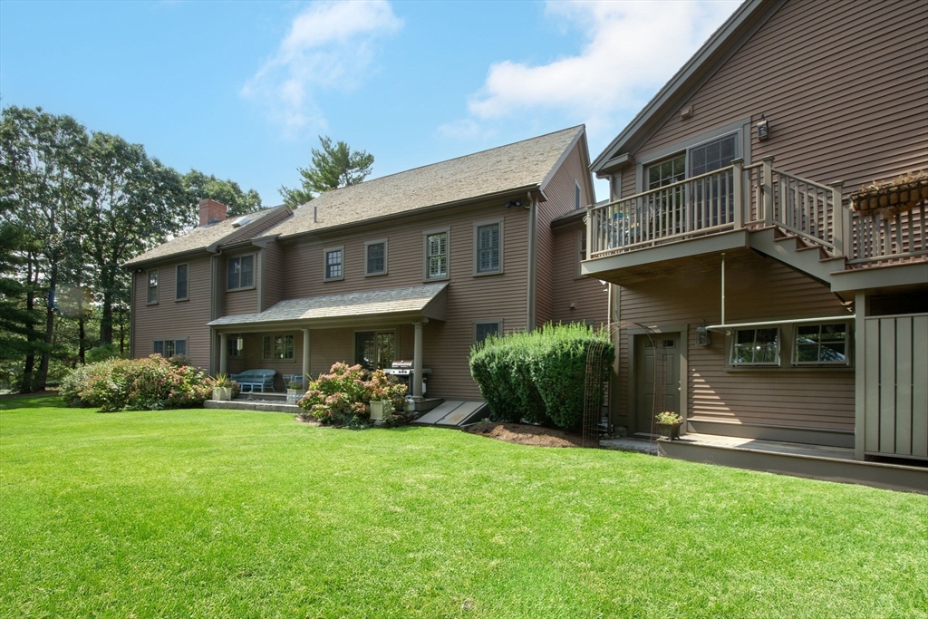 134 Judge Cushing Road Scituate, MA 02066 - Photo 8 of 40