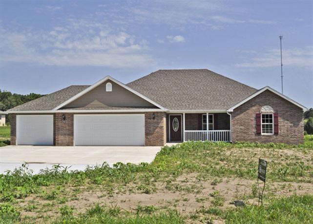 1115 Oak Ridge Lane Bolivar, MO 65613 - Photo 1 of 1 Primary Photo