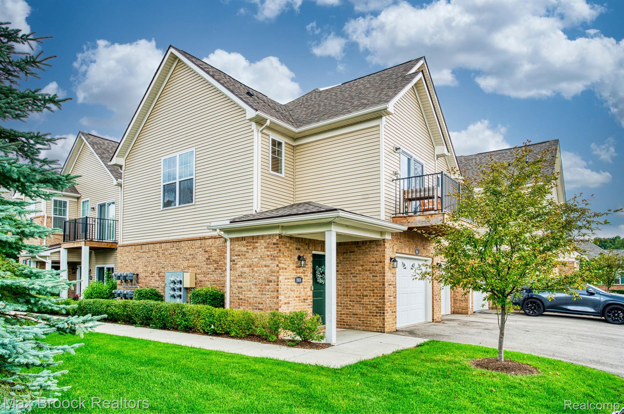9968 Ridge Run Street Howell, MI 48855 - Photo 1 of 22 Gallery Image 1