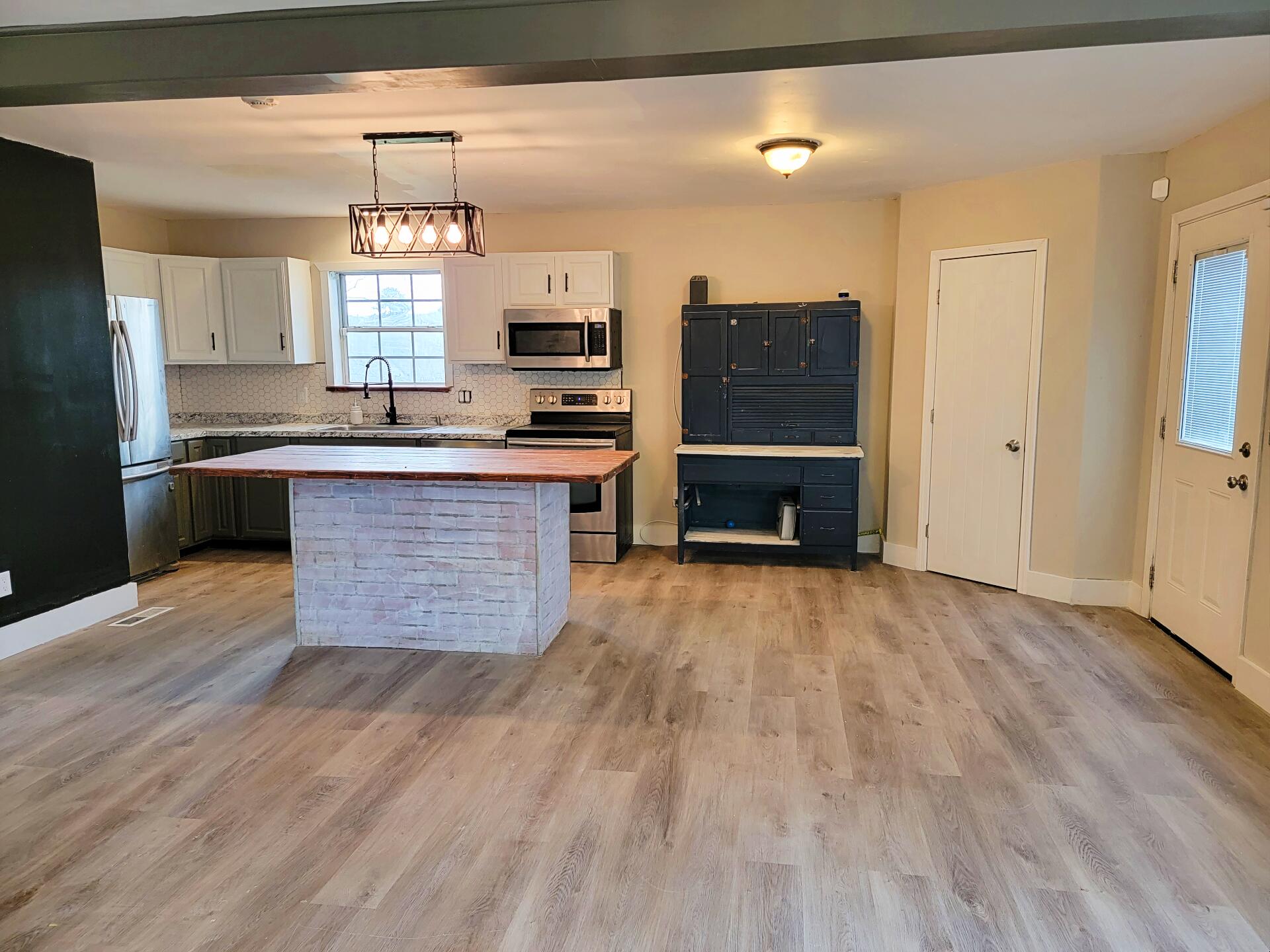6804 Holder Road Harrison, TN 37341 - Photo 8 of 29 1