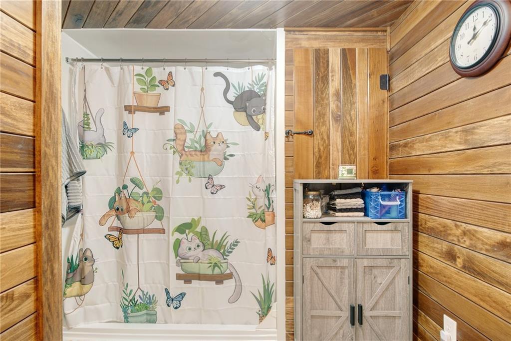2001 Cowling Road Scottdale, PA 15683 - Photo 22 of 29 Gallery Image 22