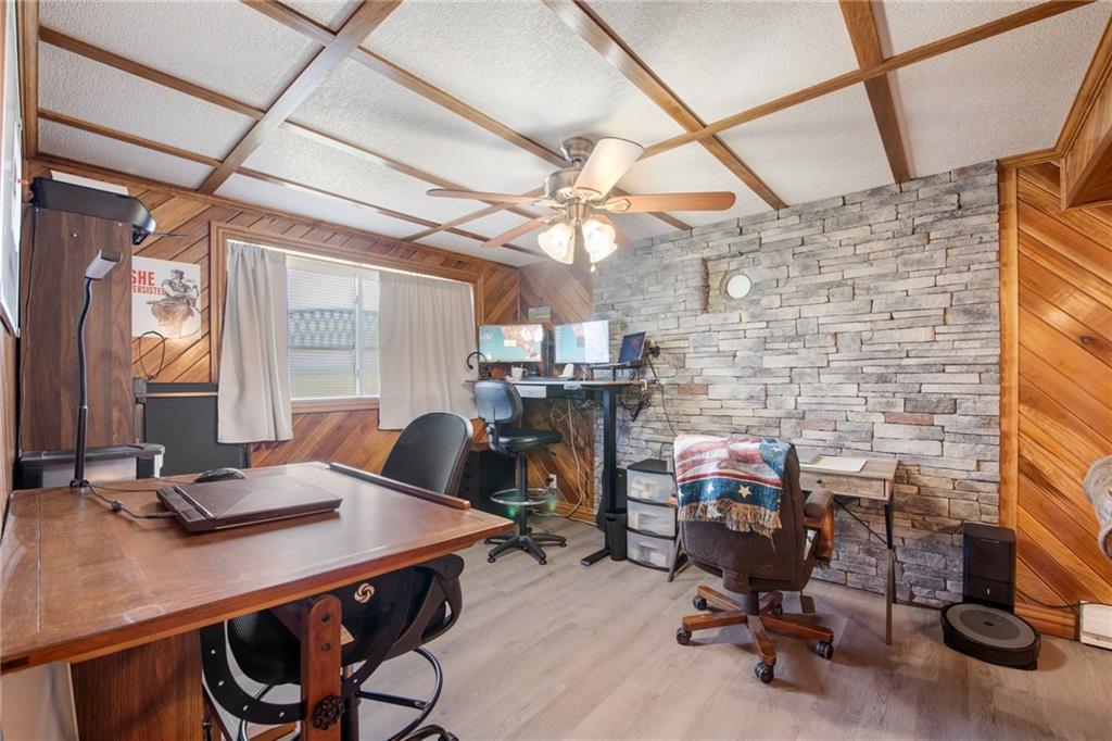 2001 Cowling Road Scottdale, PA 15683 - Photo 25 of 29 Gallery Image 25
