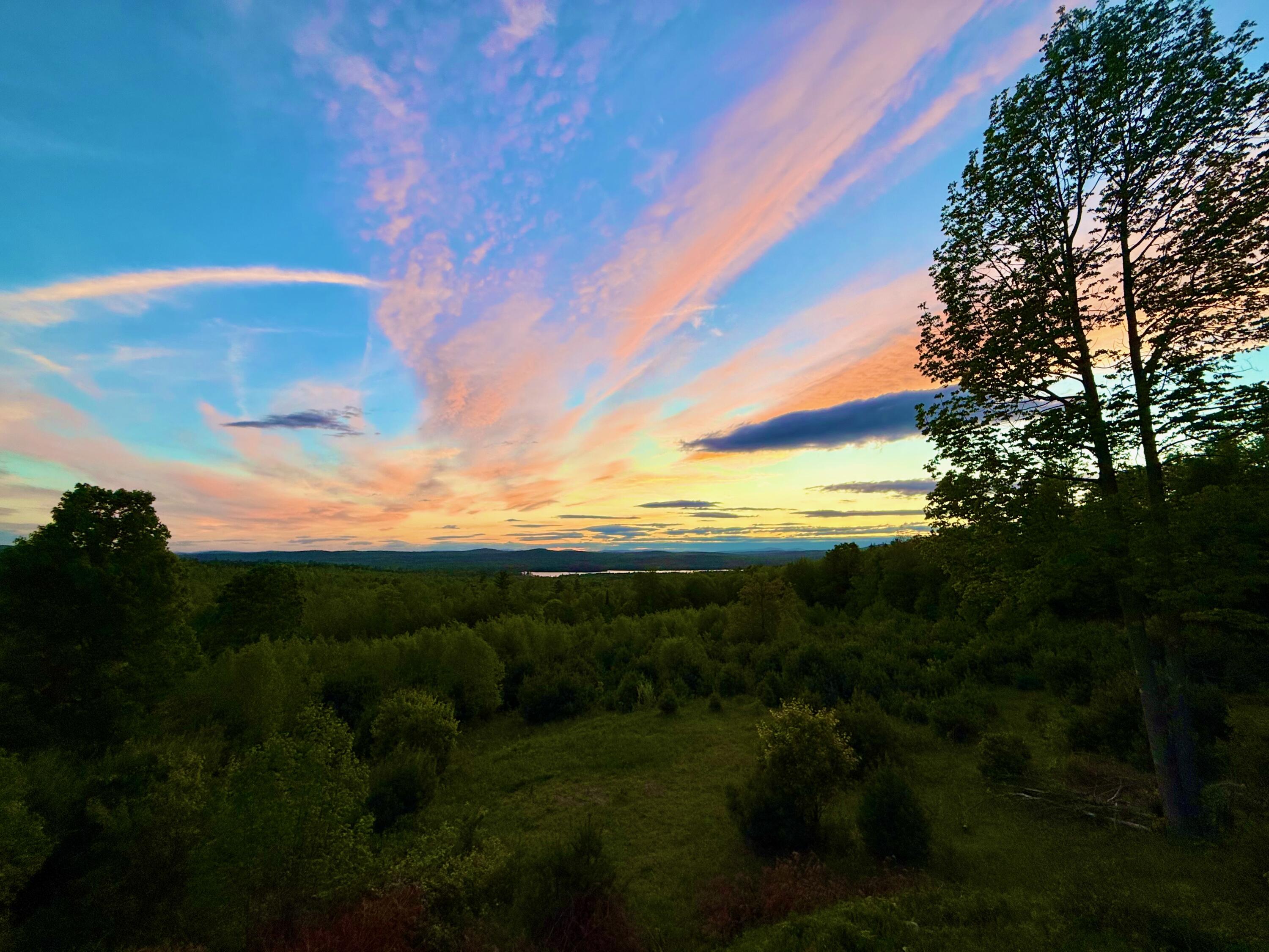 528 West Road Belgrade, ME 04917 - Photo 2 of 99 SUNSETS