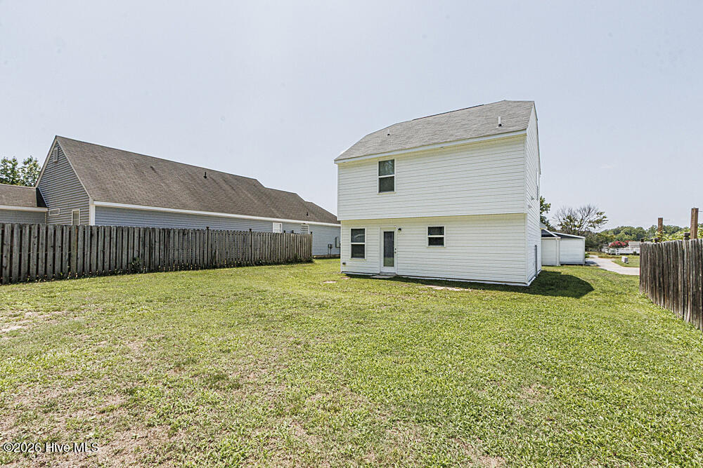 811 Sugar Creek Road Rocky Mount, NC 27804 - Photo 15 of 19 Spacious!