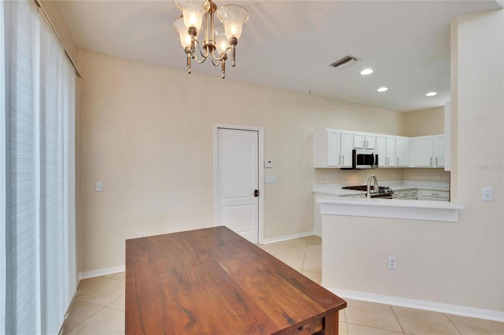 9105 Crystal Commons Way Tampa, FL 33626 - Photo 13 of 59