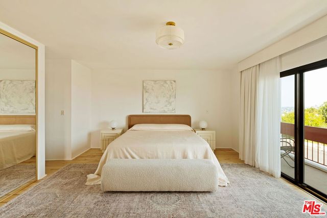 $2,828,000 | 2341 North Hobart Boulevard, Los Angeles, CA 90027