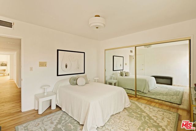 $2,828,000 | 2341 North Hobart Boulevard, Los Angeles, CA 90027