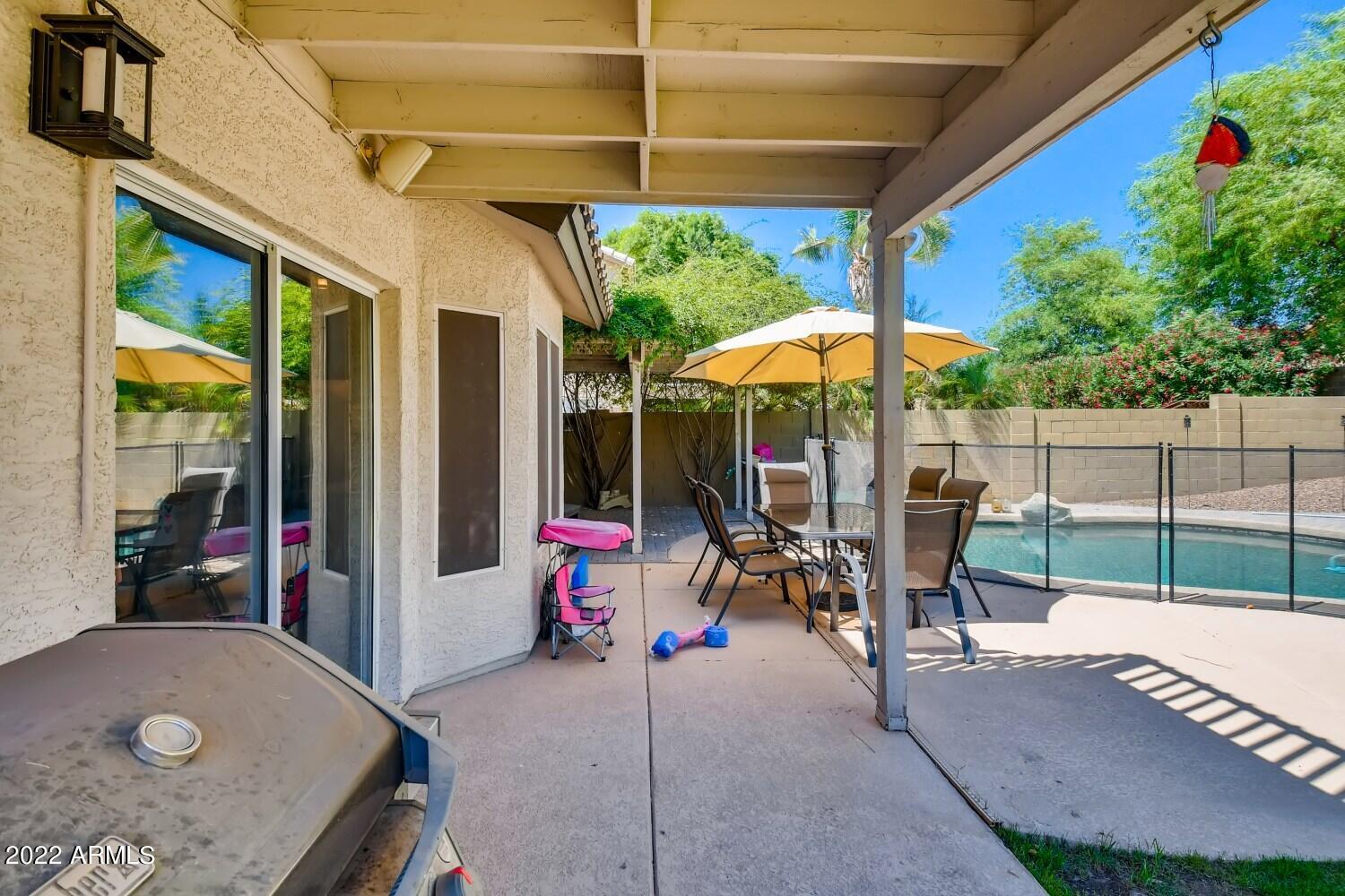 689 South Dodge Street Gilbert, AZ 85233 - Photo 26 of 28 a view of outdoor space