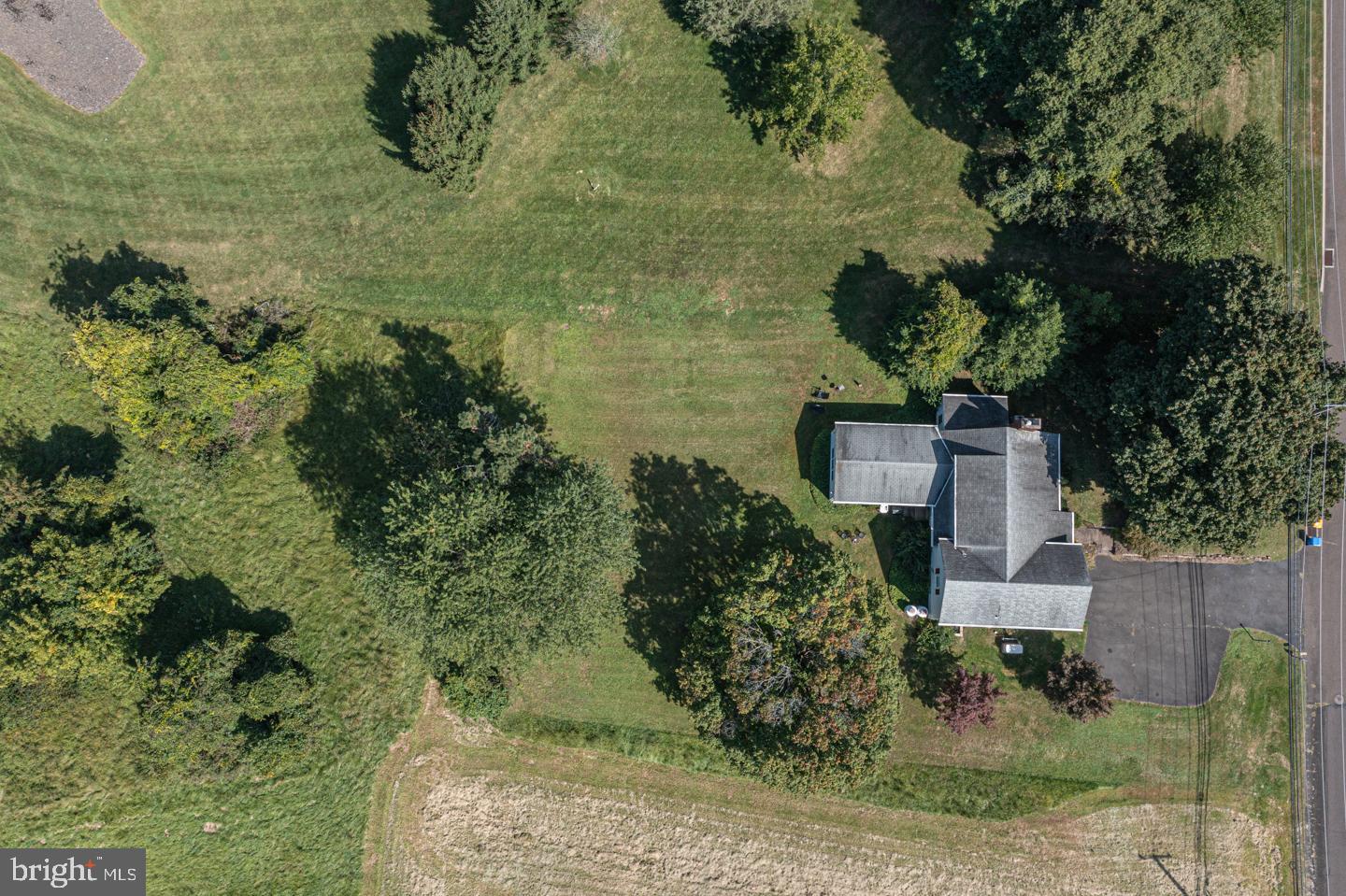 54 Eagle Road Newtown, PA 18940 - Photo 29 of 31 an aerial view of a house with a yard